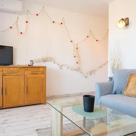 Apartman Giens Proche Plage, Vue Mer, Parking - Lesclesdenicole *